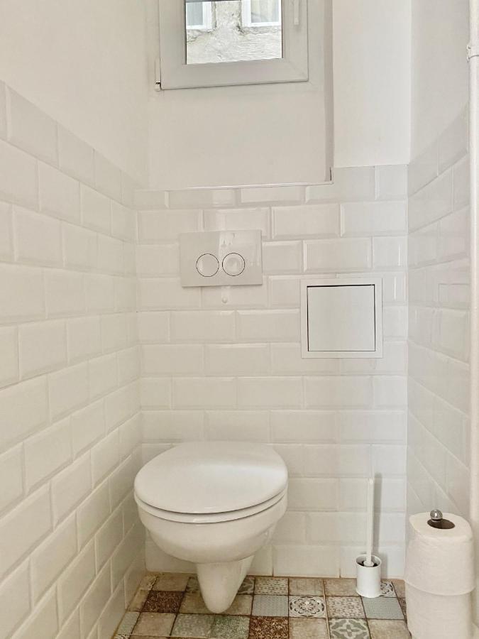 Standard Apartment By Hi5 - 2 Bedroom Suite In The Center Budapest Exterior photo